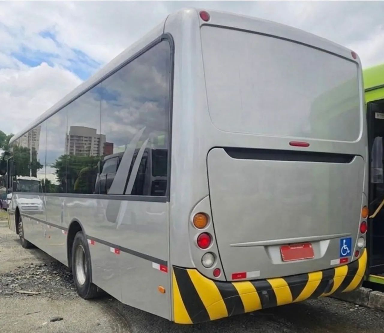 Ônibus urbano Mercedes com ar condicionado  - Foto 3