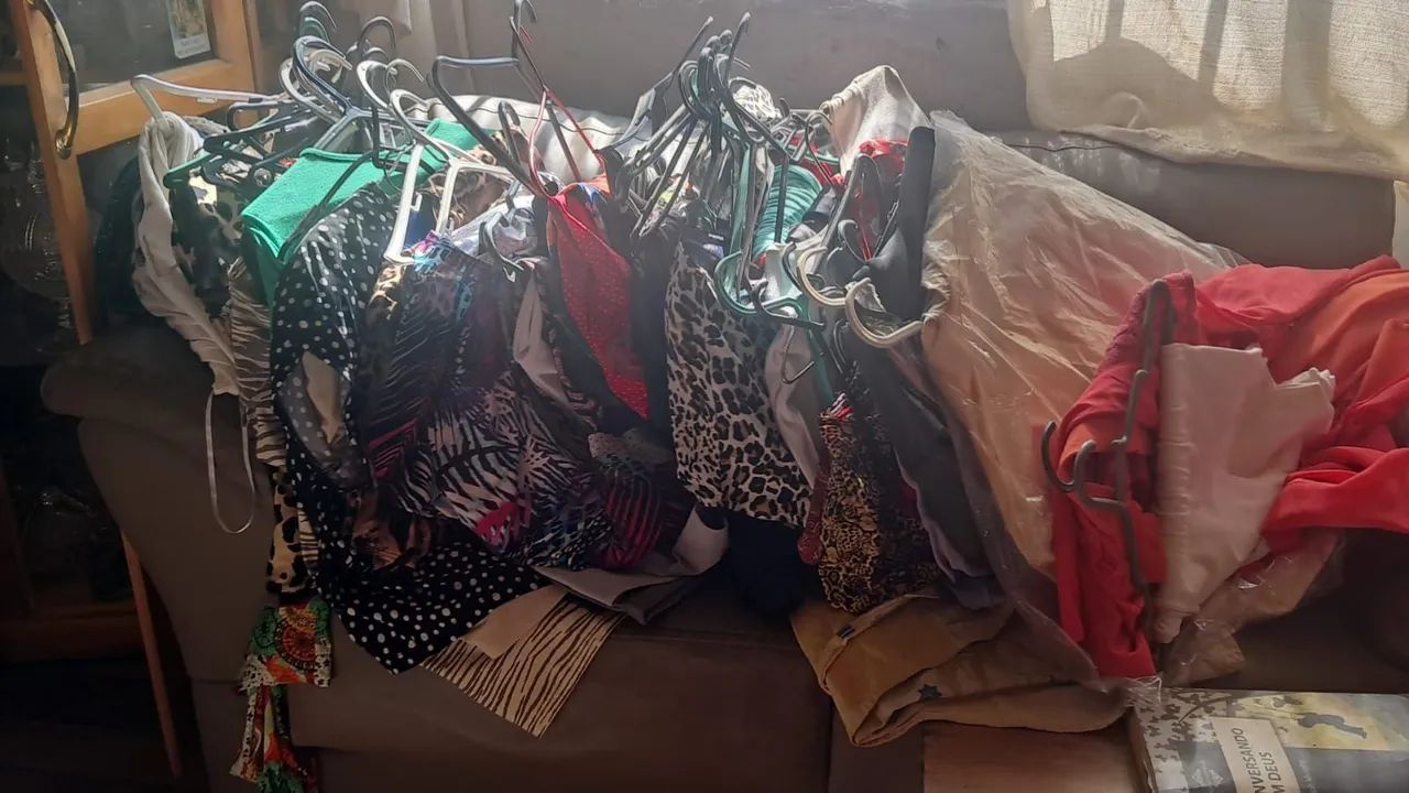 Roupas femininas  - Foto 2