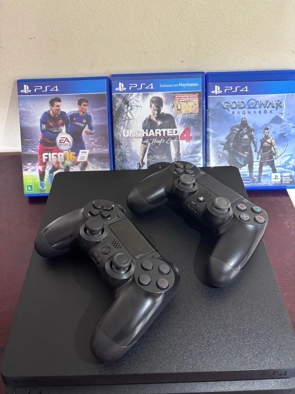 PS4 SLIM - 3 jogos CD - Foto 2