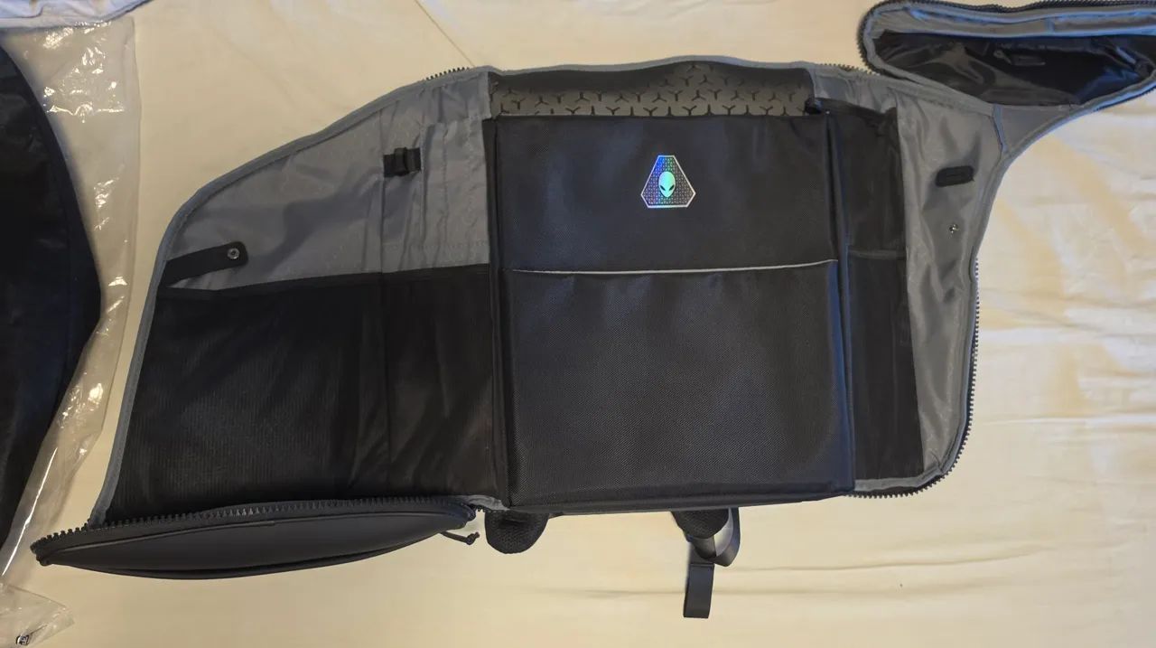 Mochila Alienware M17 Nova original  - Foto 3