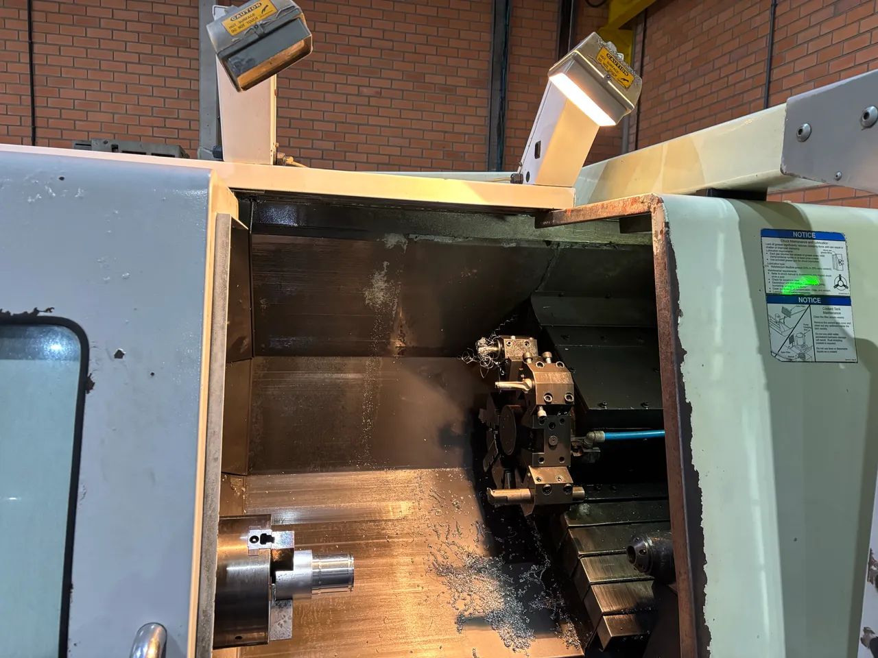 Máquina CNC - Foto 2