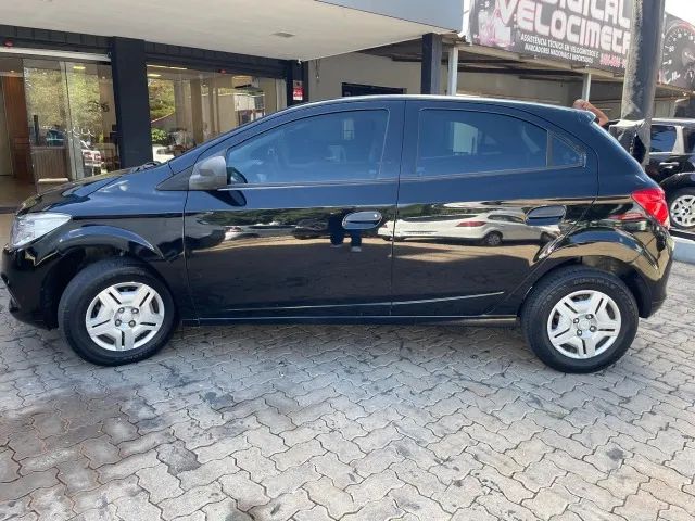 Chevrolet Onix 2016