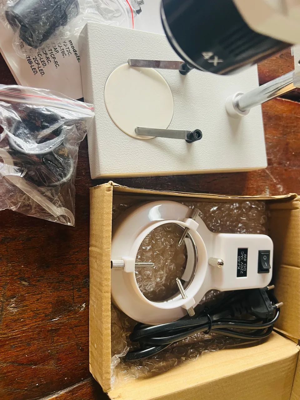 Microscópio binocular - Foto 3
