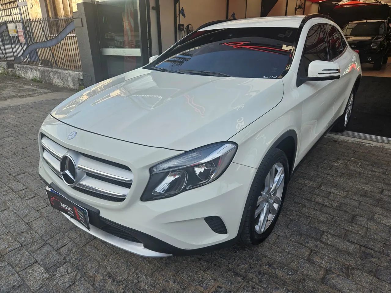 Mercedes-Benz Gla GLA 200 Advance 1.6/1.6 TB 16V Flex Aut. 2016
