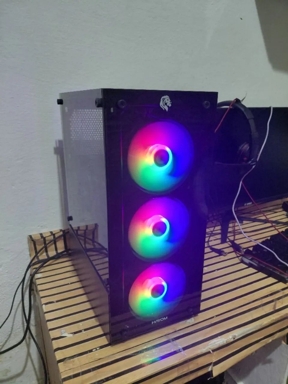 Gabinete gamer pronto para uso