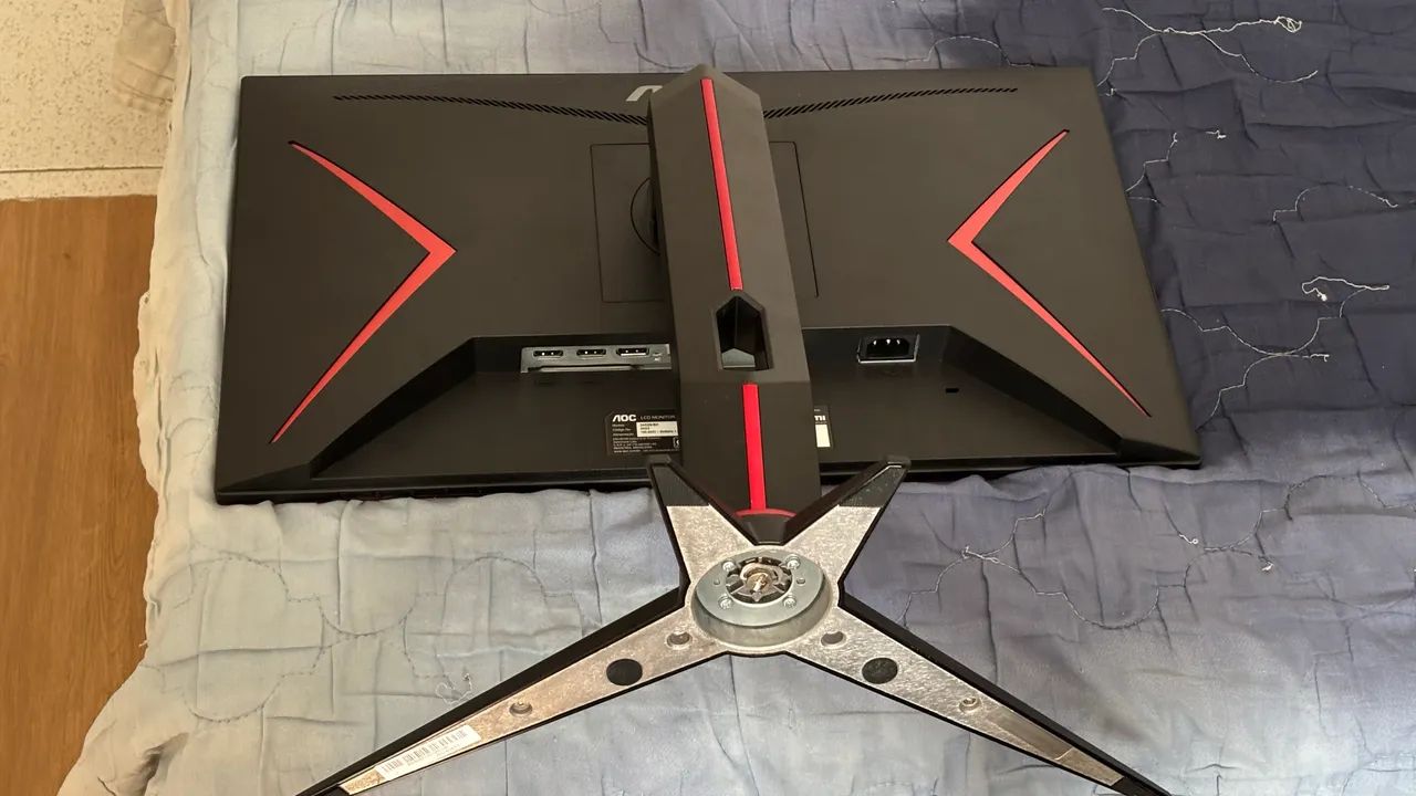 MONITOR AOC HERO 24p 165hz - Foto 3