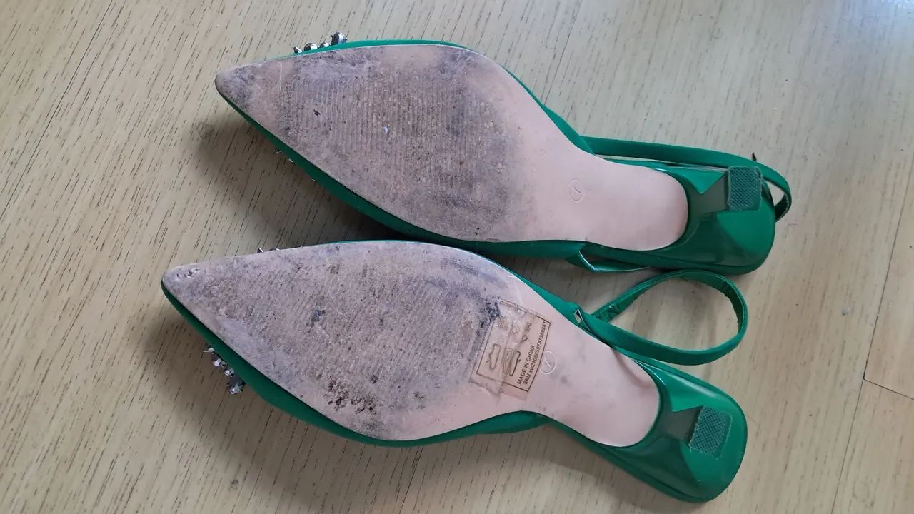 Lindo sapato feminino tam37 esporte fino pix ou dinheiro  - Foto 2