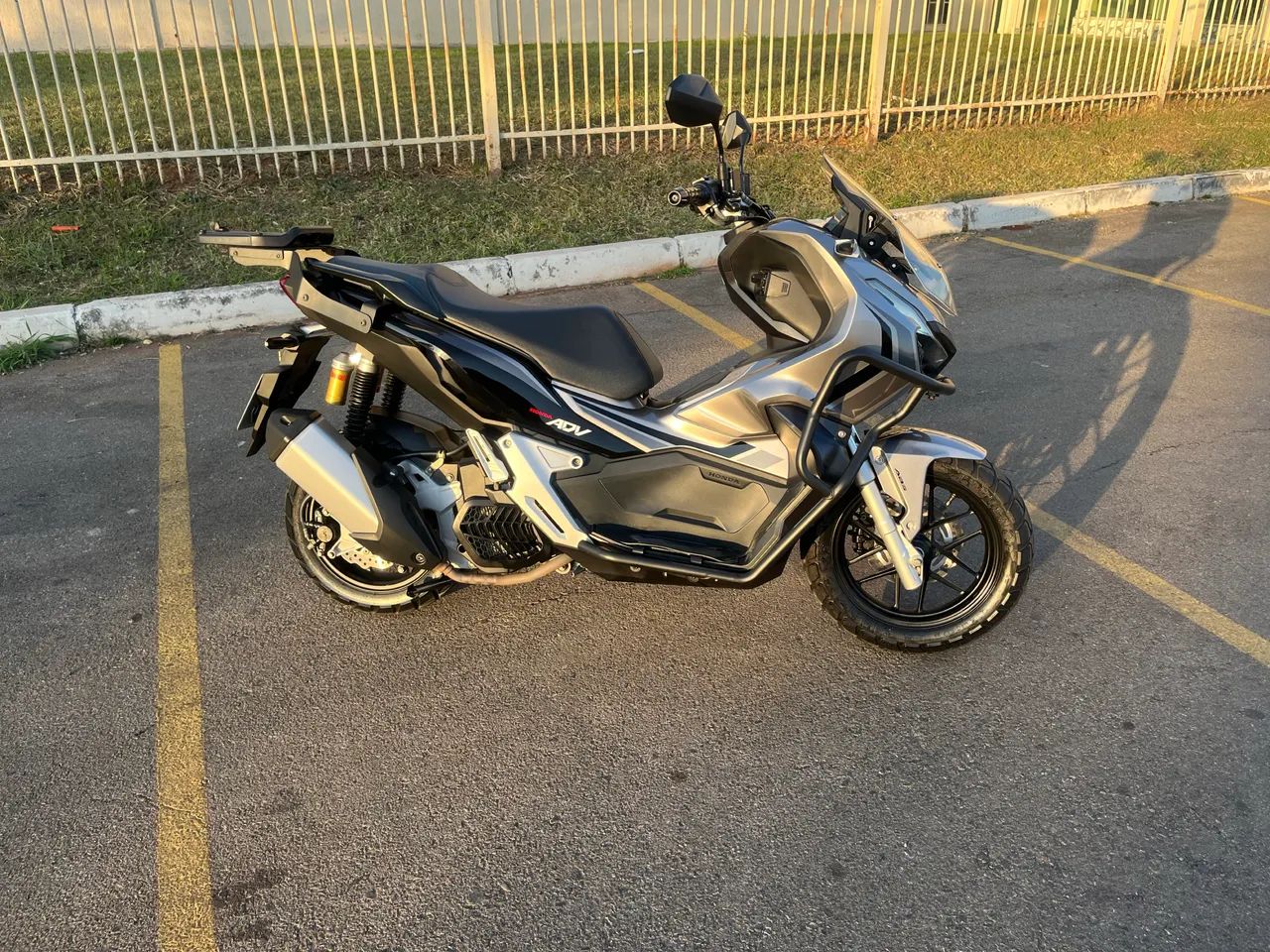 Honda ADV - Foto 3