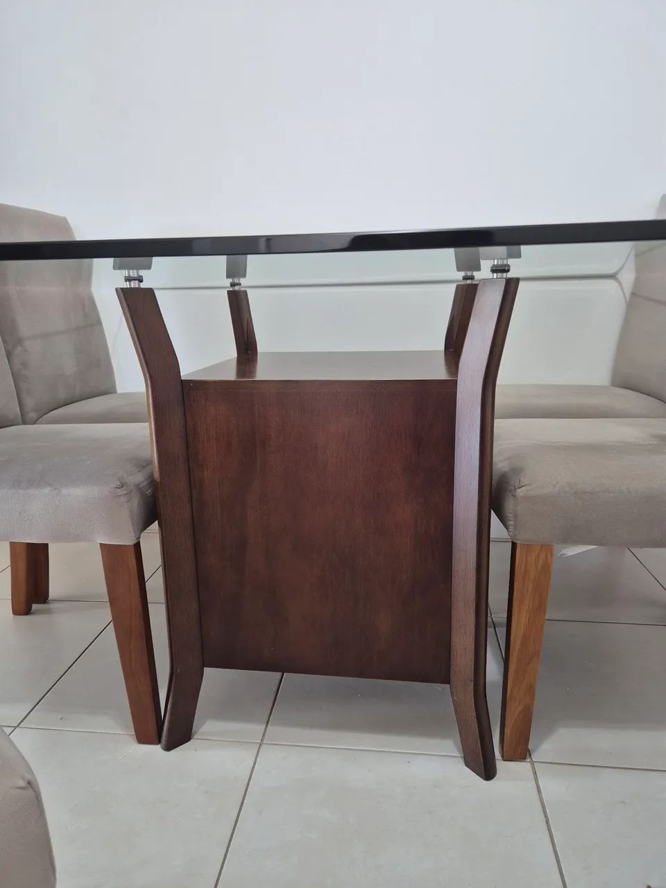 Mesa de madeira de verdade - Foto 2