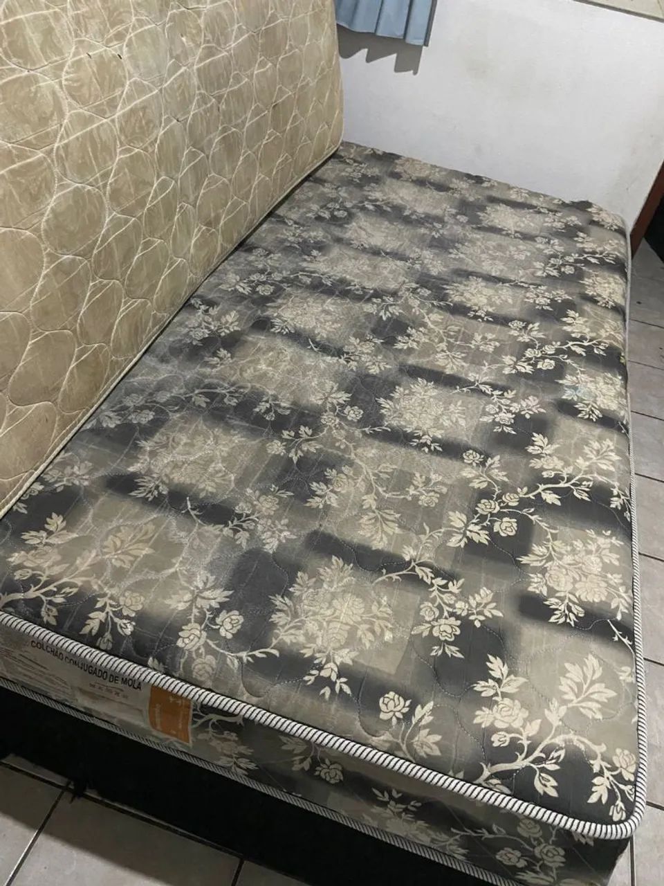 Cama com colchão  - Foto 2