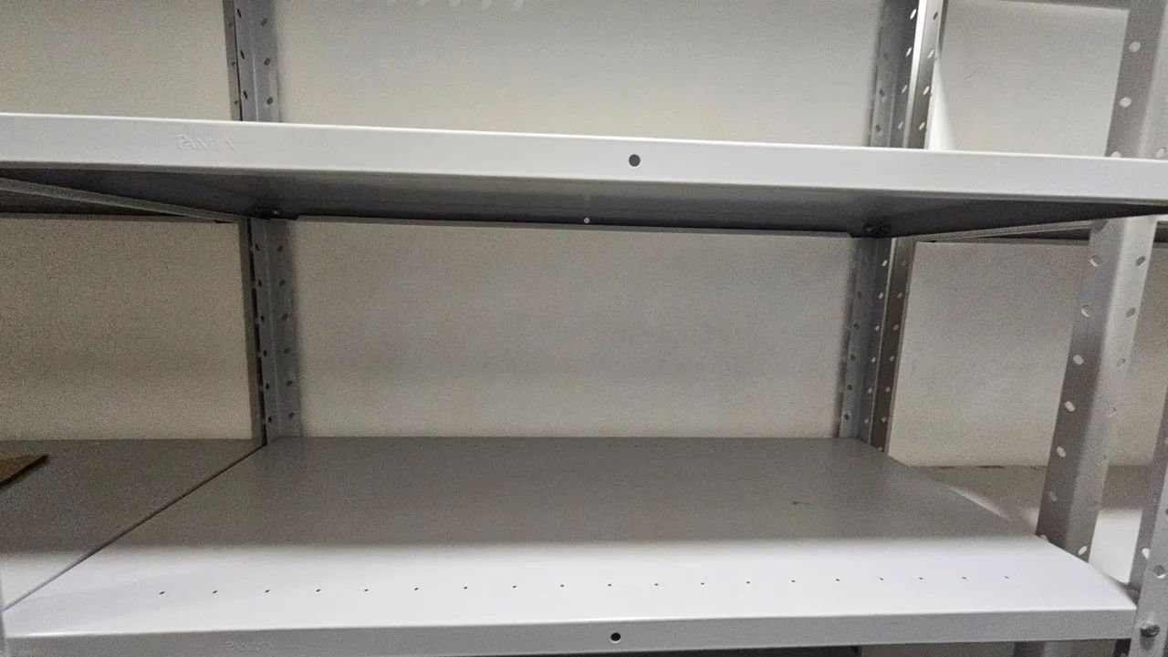Armário Aço Estoque ? Resistente, com Prateleiras - Foto 5