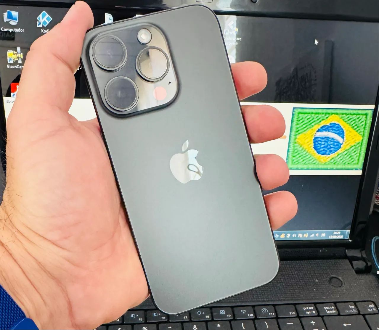 iPhone 15 Pro Max 256GB Preto - Foto 2
