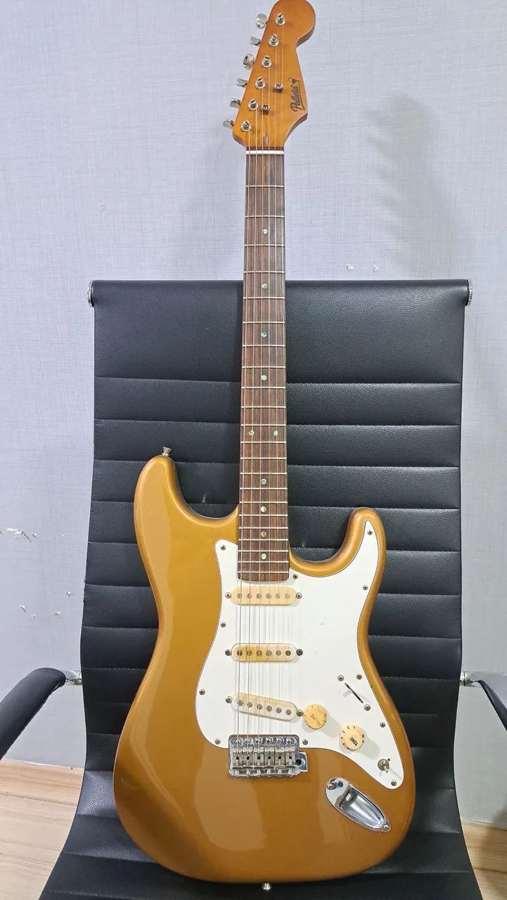 Guitarra Stratocaster Aztec Gold Luthieria - Instrumentos musicais