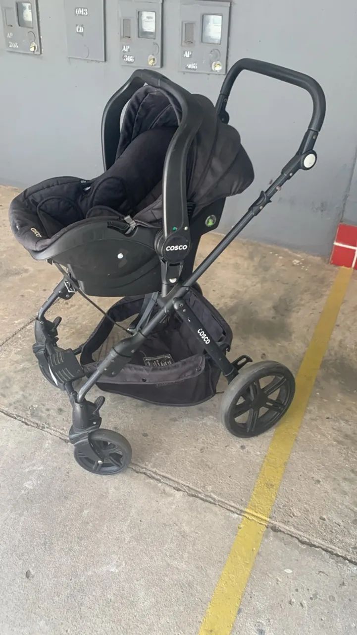 Carrinho de Bebê Cosco Completo + Bebê Conforto + Base de Fixação