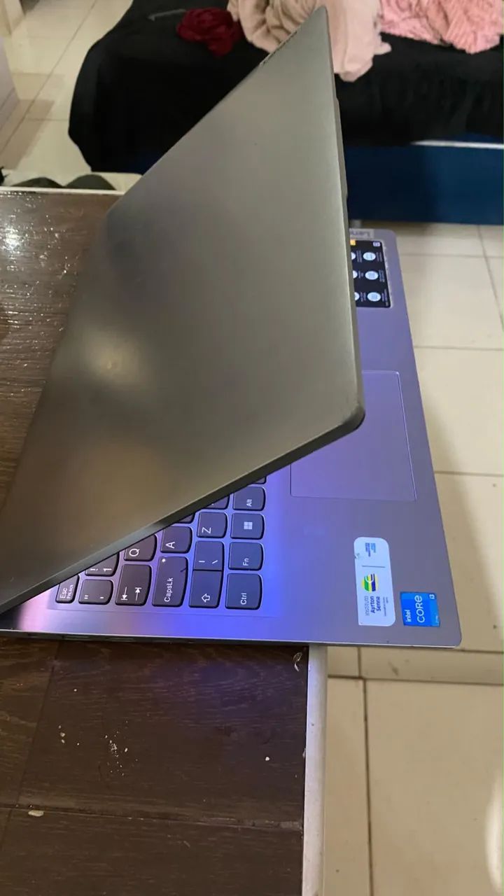 Notebook Lenovo ideapad  - Foto 3