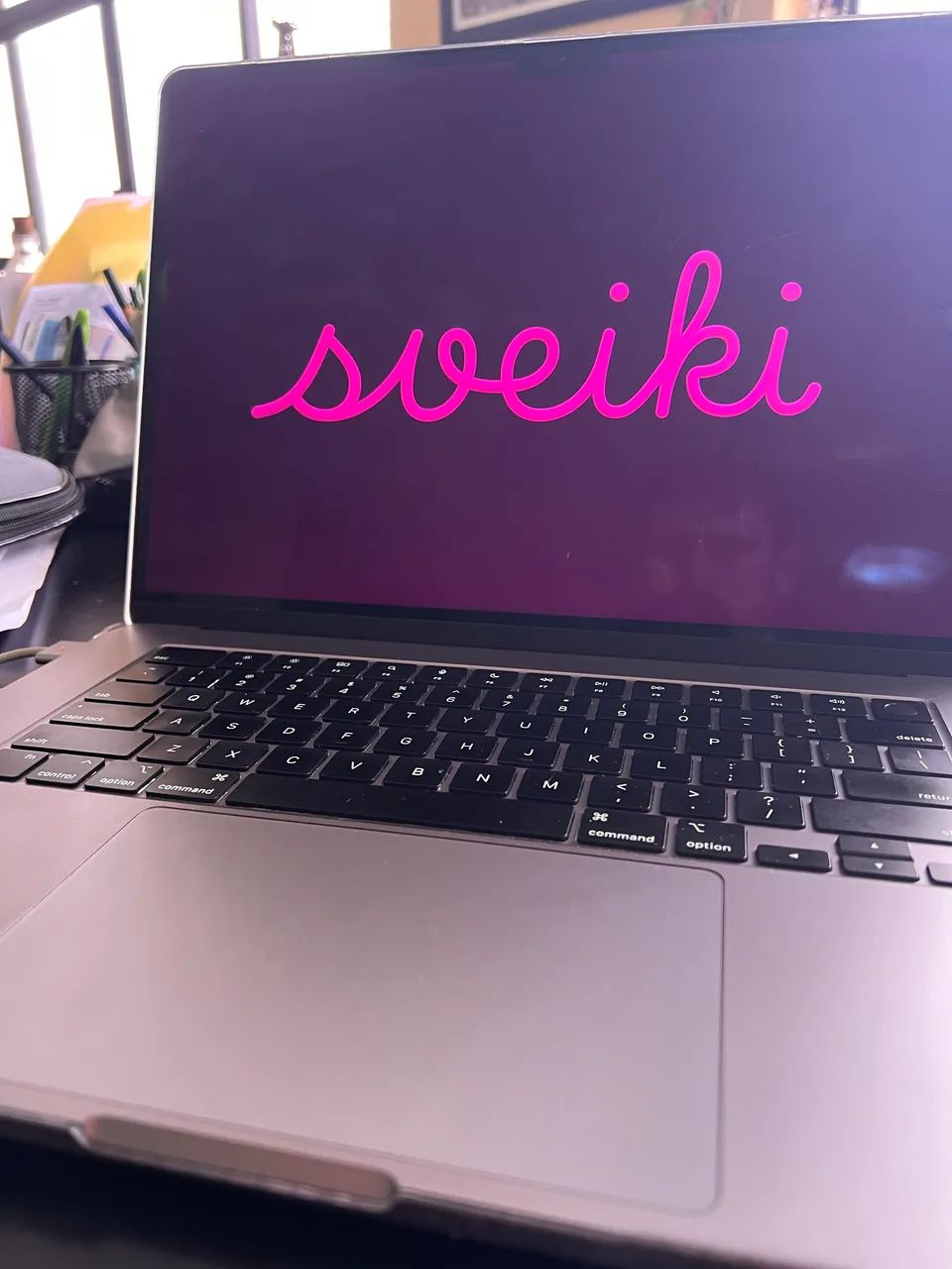 Macbook M2 8GB 256SSD 15.3 polegadas! Pra vender HOJE! - Foto 4