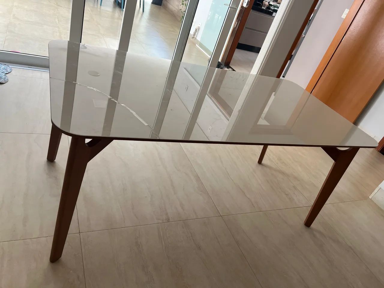 Mesa de vidro e mandeira - Foto 3