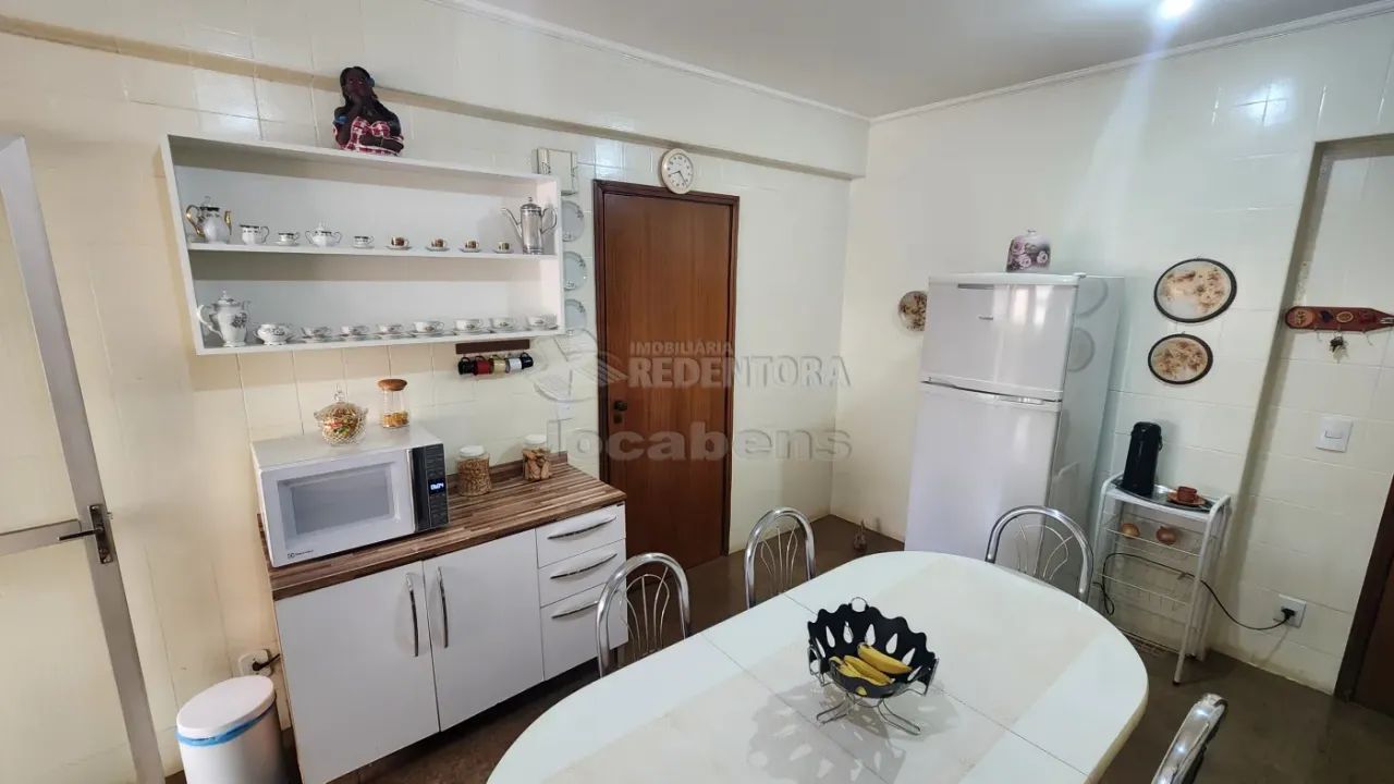 Centro / Edifício José Signorini - Apartamento com 03 dormitórios com armários e ar condic - Foto 3