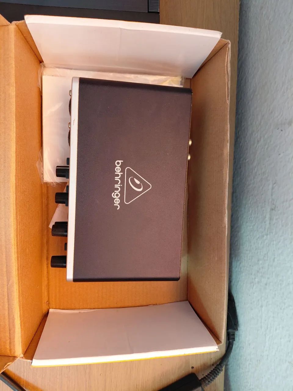 interface de audio behringer umc204hd - Foto 2