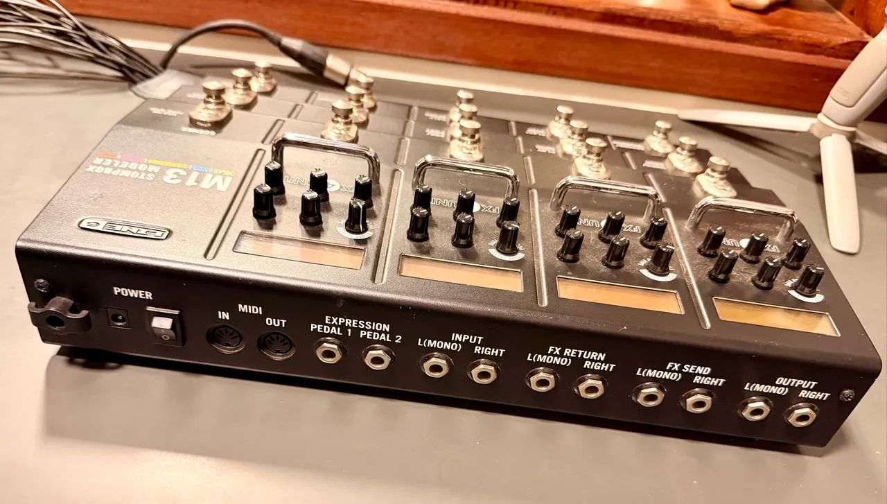Line6 M-13 - Foto 4