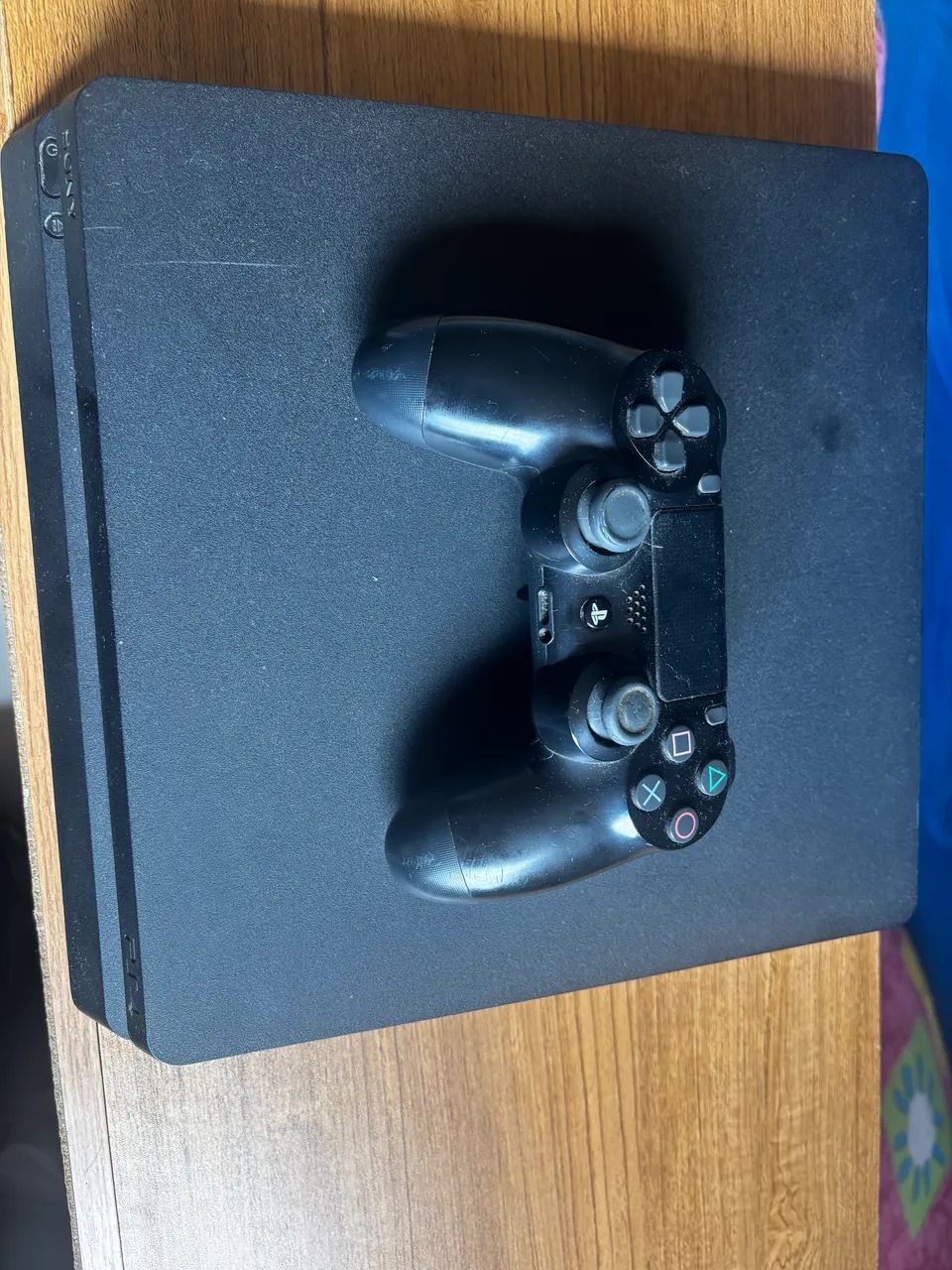 Ps4 semi novo aceito troca - Foto 2