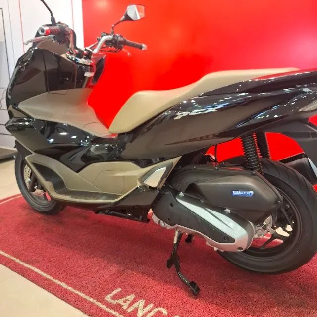 Honda PCX 160 DLX - Escolha a PCX que combina com você - Financiamento em até 48x - Foto 3