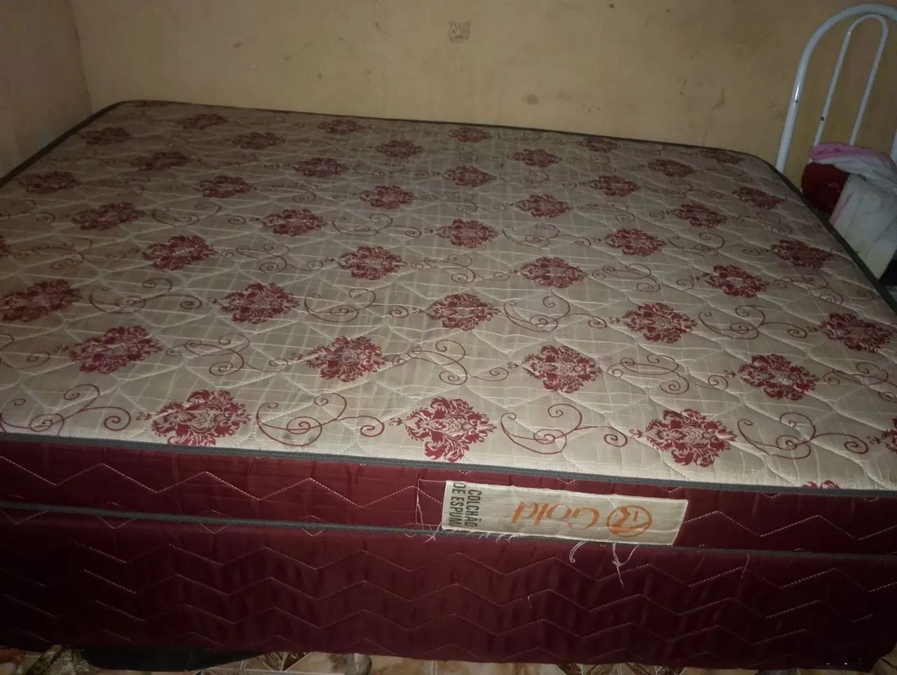 Cama box casal
