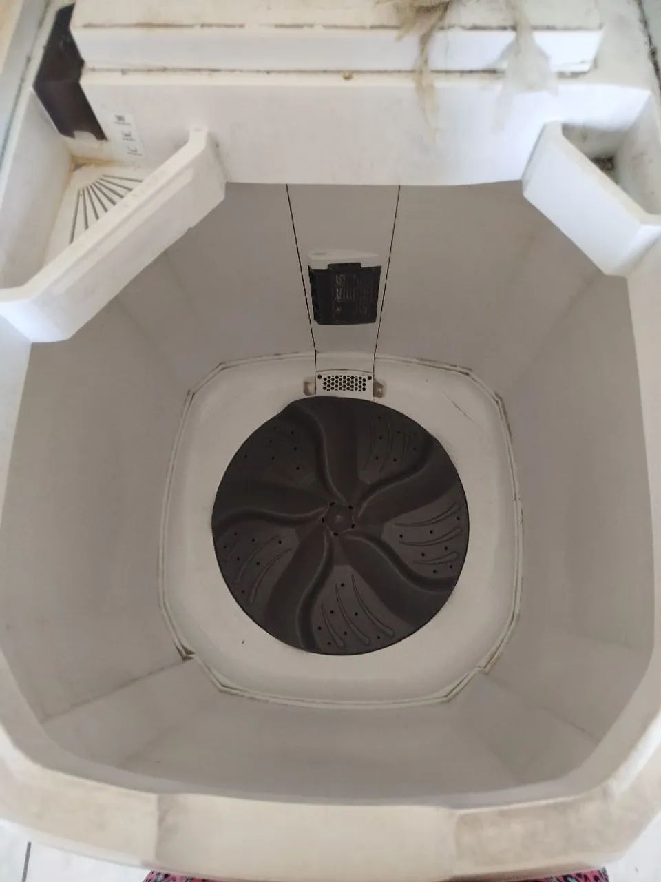 Tanquinho de lavar roupa  - Foto 5