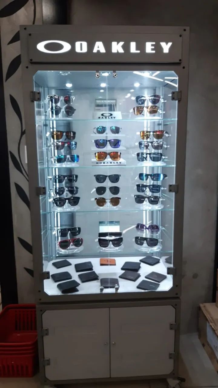 Expositor Oakley - Foto 4