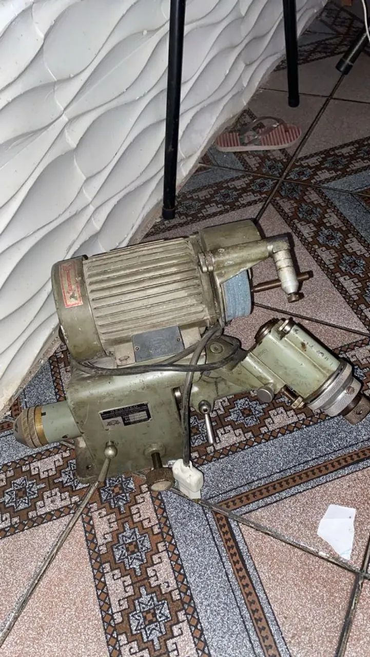 Vendo essa máquina de amolar broca - Foto 2