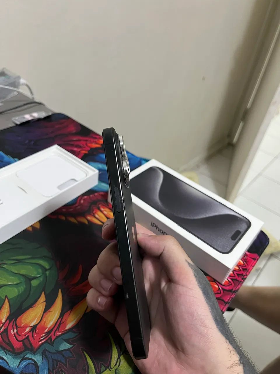 iPhone 15 Pro Max - Excelente Estado - Foto 2