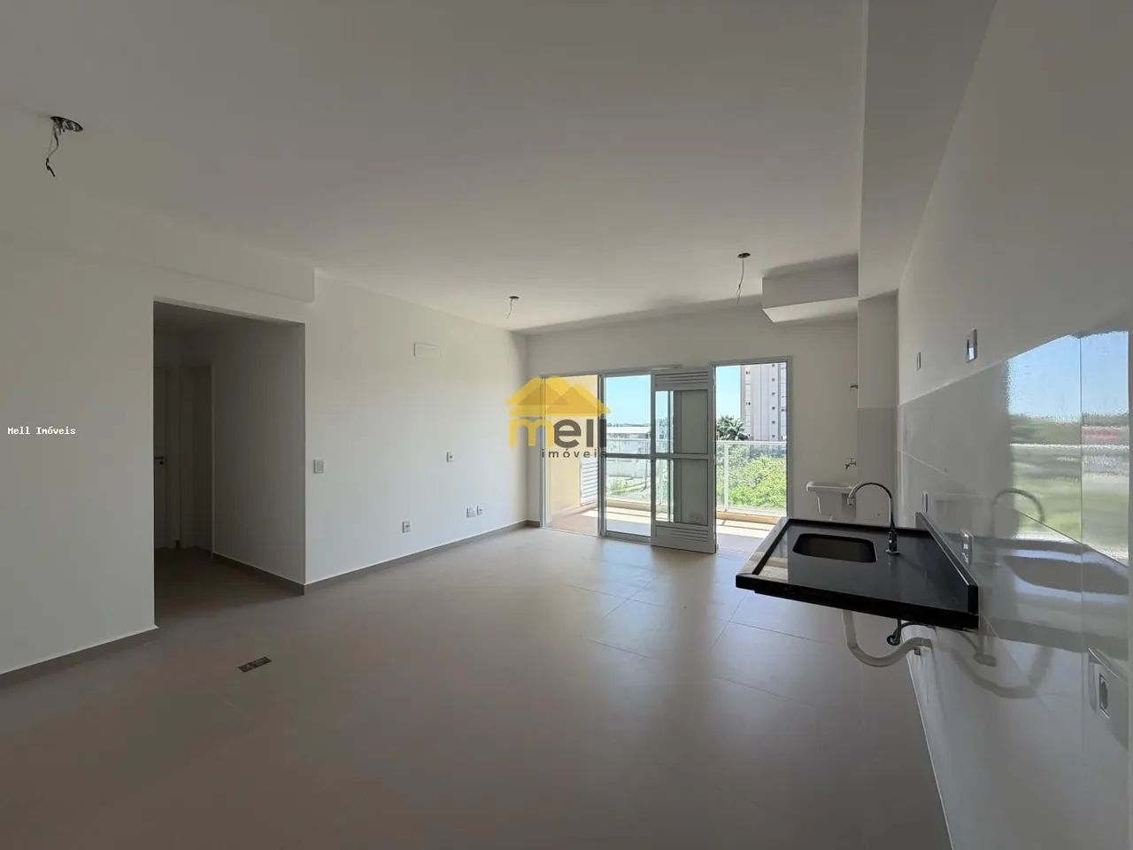 Apartamento à venda no Edifício LIV, 2 dormitórios (1 suíte) - Foto 2