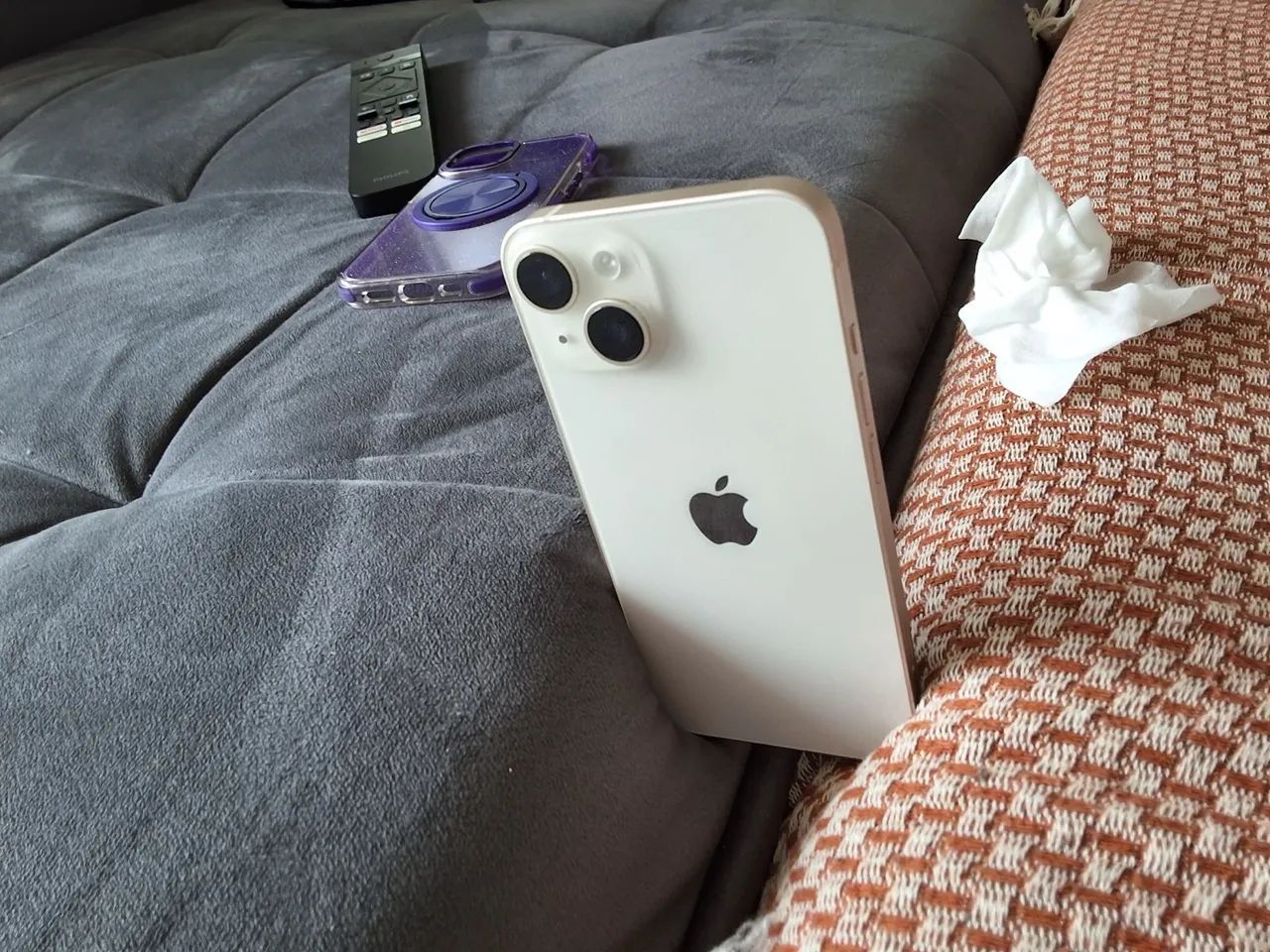 IPHONE 14 / 128 GB / R$ 2.200  - Foto 5