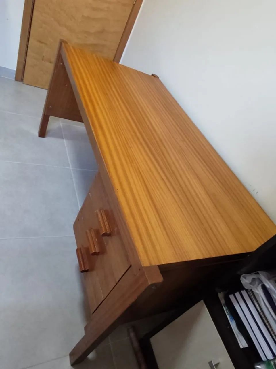 Vendo mesa de madeira para escritório  - Foto 2