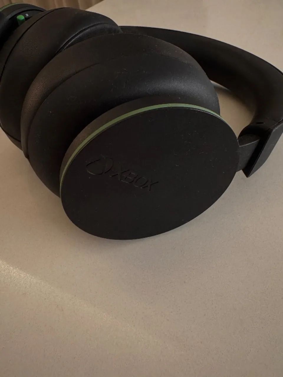 Xbox Wireless Headset by Microsoft with Bluetooth and 20-Hour Spatial Audio451035536242124803