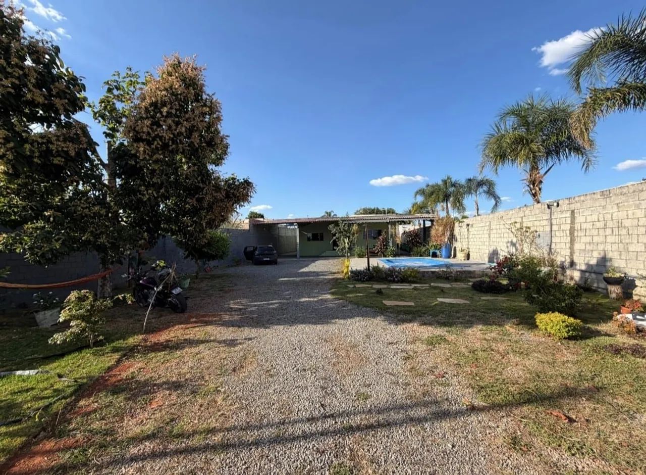 Vendo casa em lote de 800 m² - Área do PDOT - Foto 5