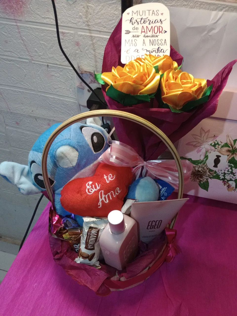 Presente especial stith com kit Egeo choc  - Foto 2