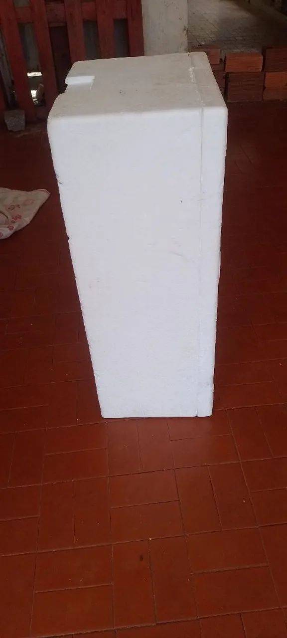 Caixas térmica de isopor com 80 litros  - Foto 2