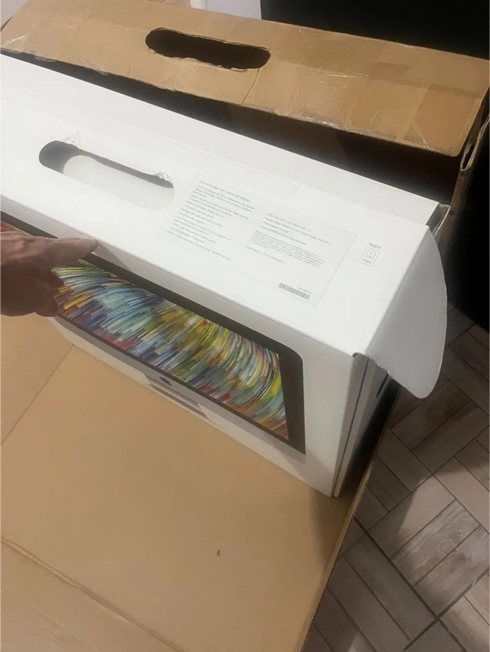 iMac 2017 4k 21,5" 8Gb Intel Core i5 com Teclado Mouse e Caixa - Foto 3