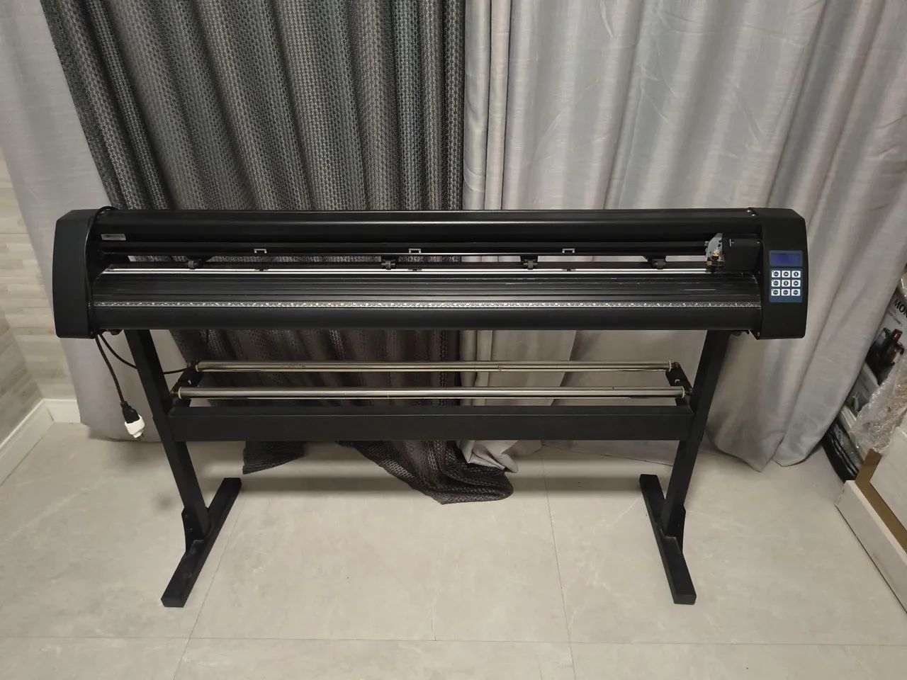 PLOTTER JK1350