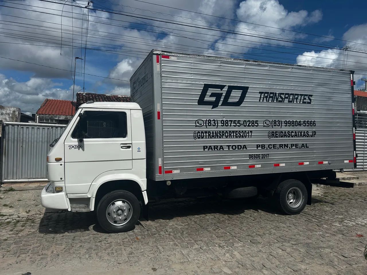 Fretes e mudanças GD transportes 