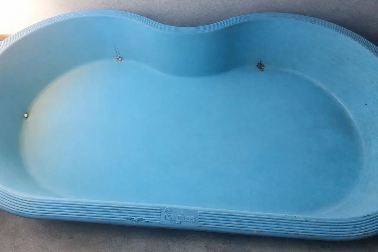 Piscina feijão 