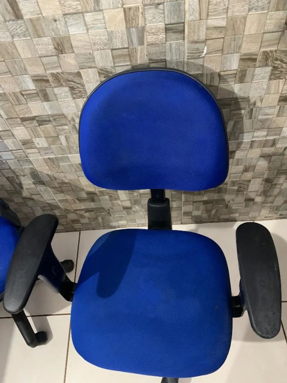 Cadeira de escritório (100% Funcional) - Foto 2