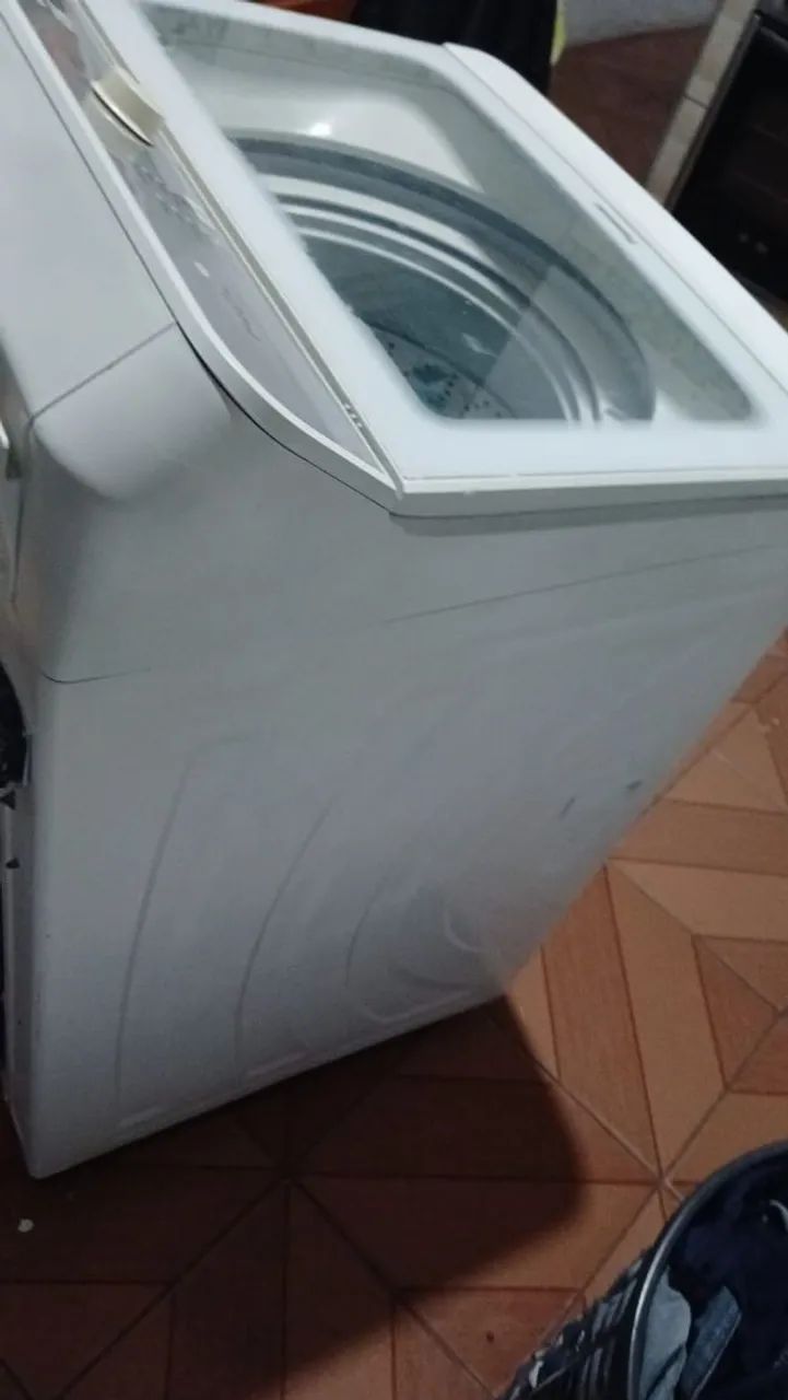 Vendo lavadoura de roupas panasonic 14kg  - Foto 5