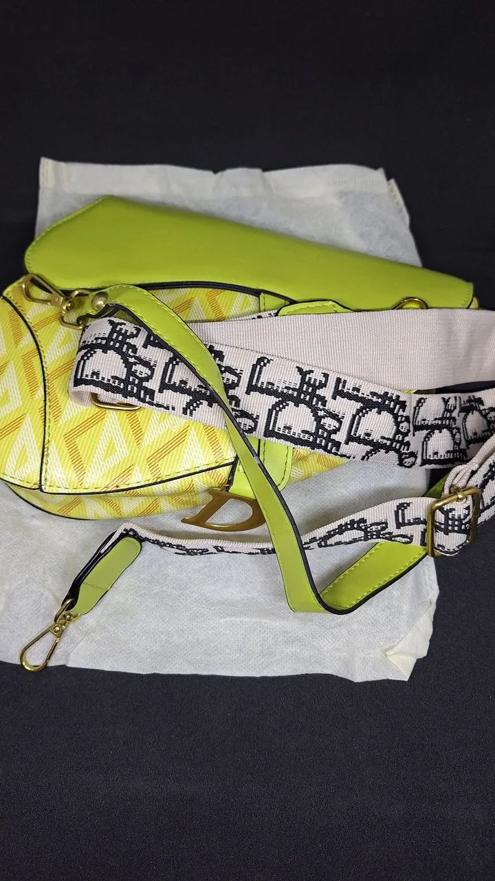 Bolsa Saddle Dior Inspired - Cinza CD verde lima (Nova) - Foto 4