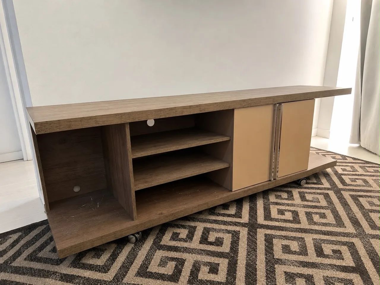 Rack de MDF