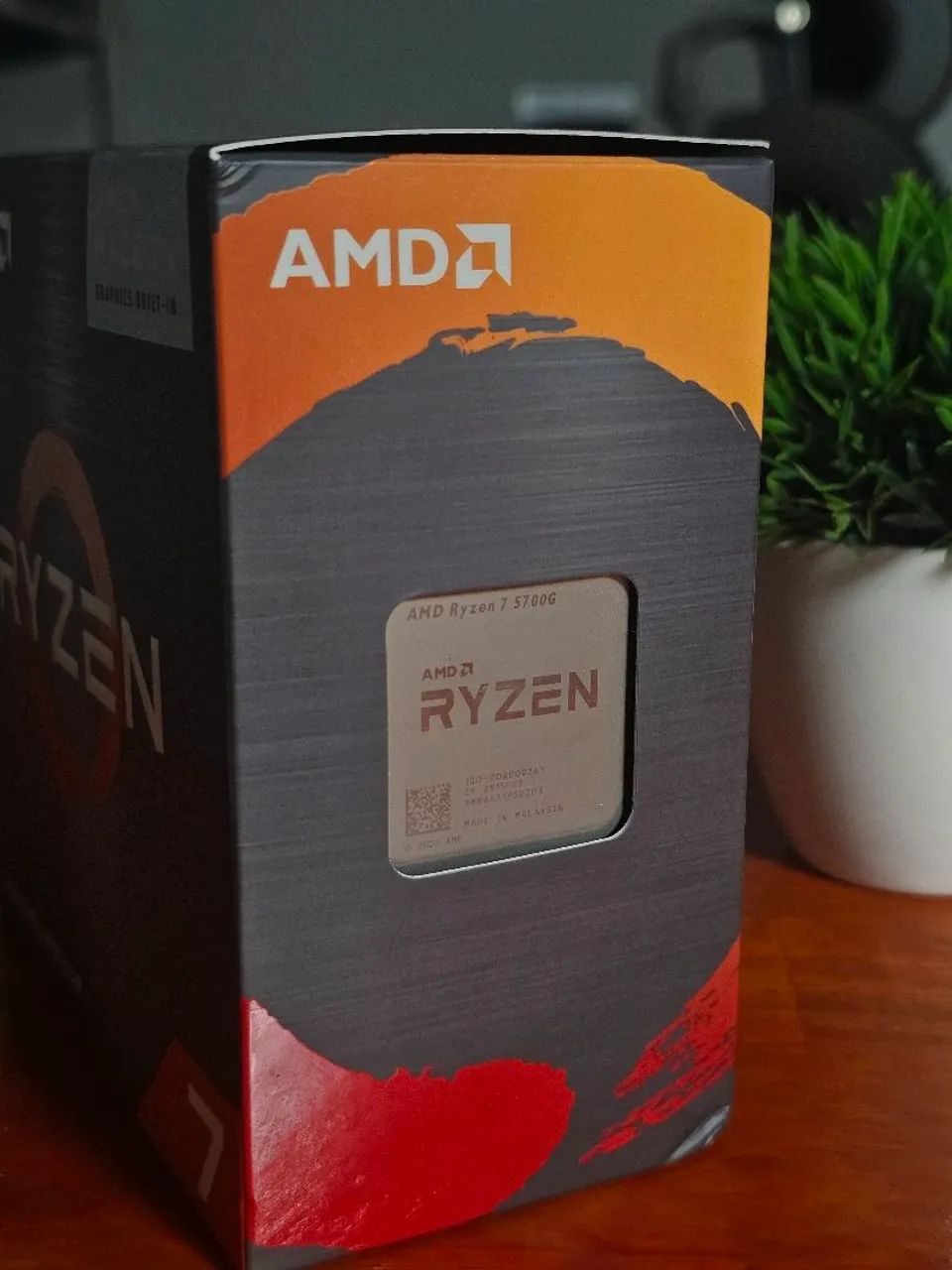 AMD Ryzen 7 5700G  - Foto 3