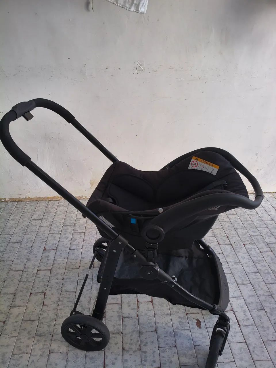Carrinho com bebê conforto  - Foto 2