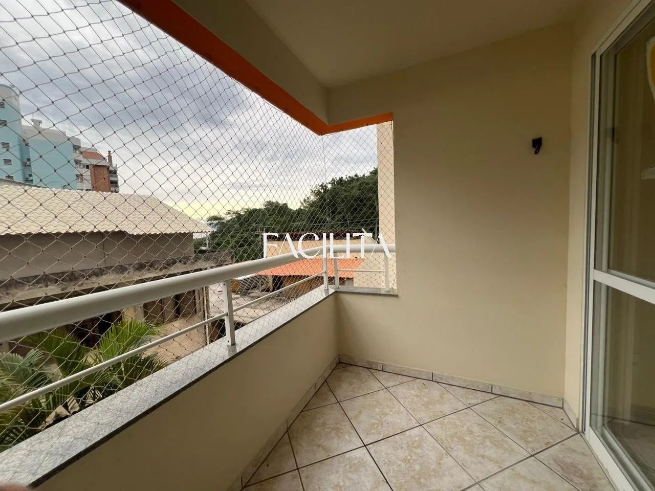 Apartamento com 3 quartos no bairro Pantanal, Florianópolis. - Foto 2