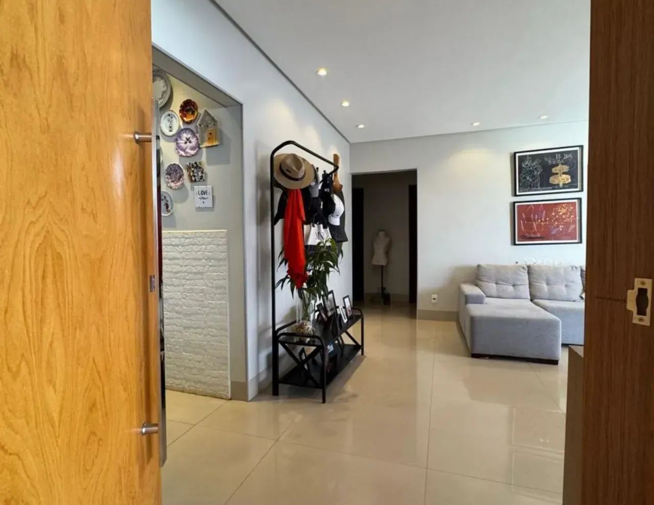 Casa com 3 suítes à venda, 189,61m² por 920.000,00- Localizada no Setor Sudoeste em Goiâni - Foto 8